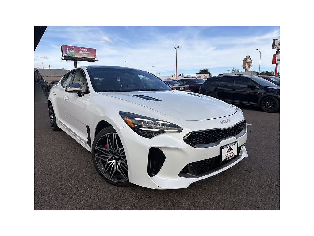 2022 Kia Stinger GT1
