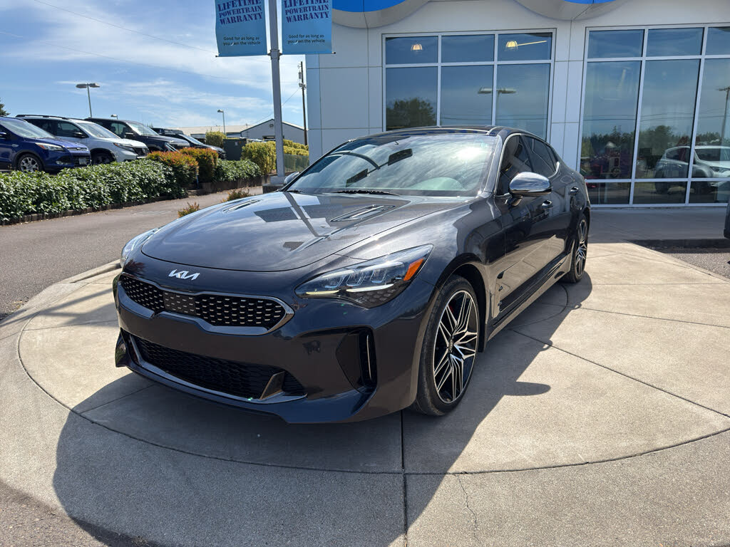 2022 Kia Stinger GT1