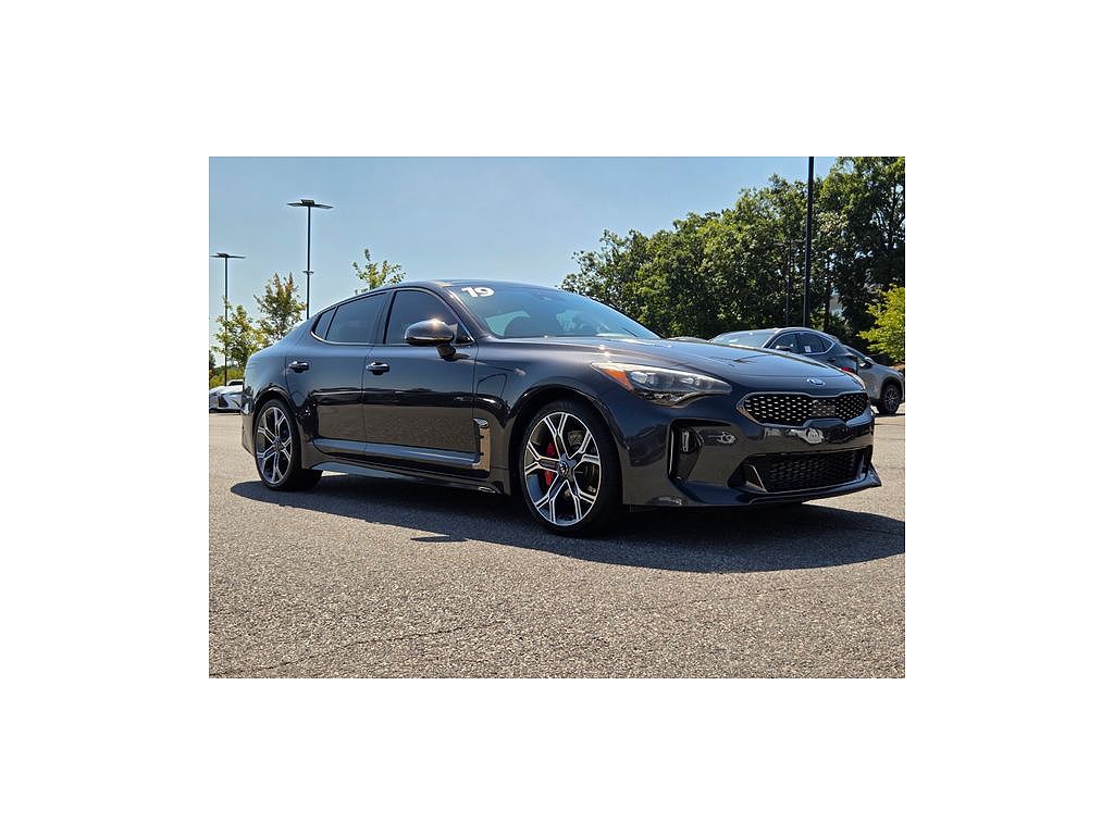 2019 Kia Stinger GT1