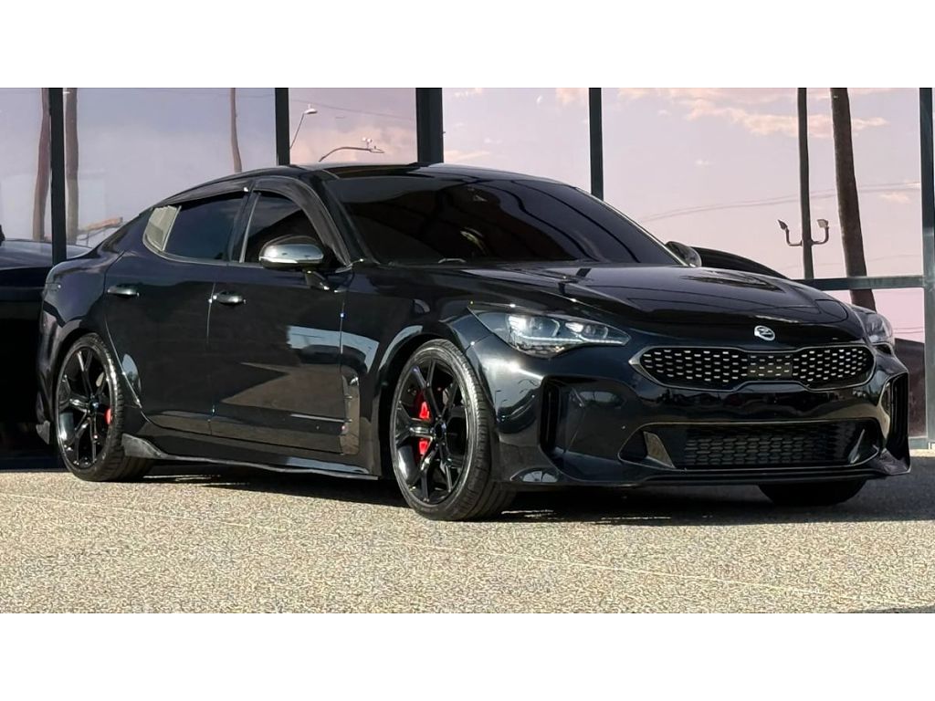 2020 Kia Stinger GT1