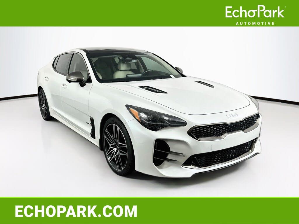 2022 Kia Stinger GT2