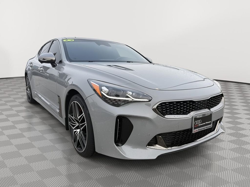 2022 Kia Stinger GT2