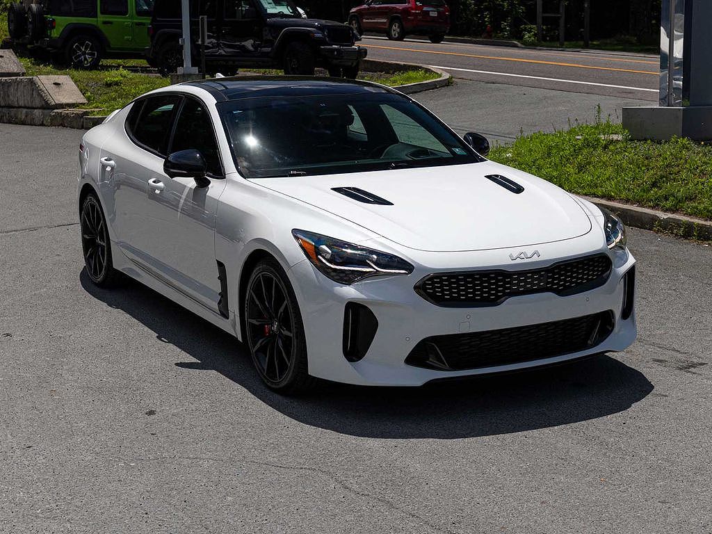 2022 Kia Stinger GT2