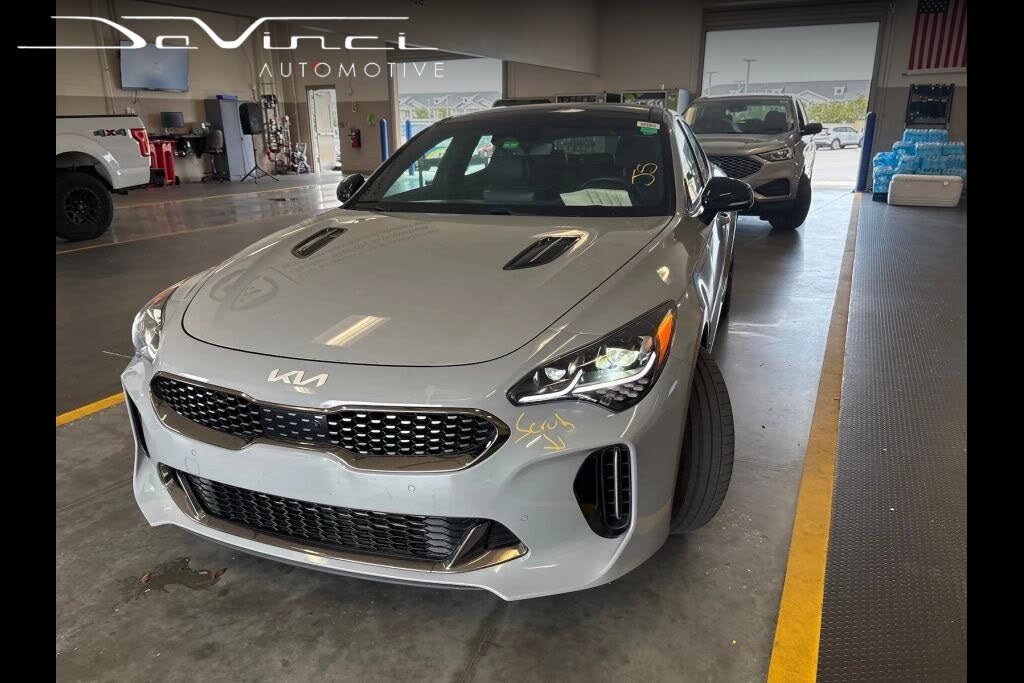 2023 Kia Stinger GT2