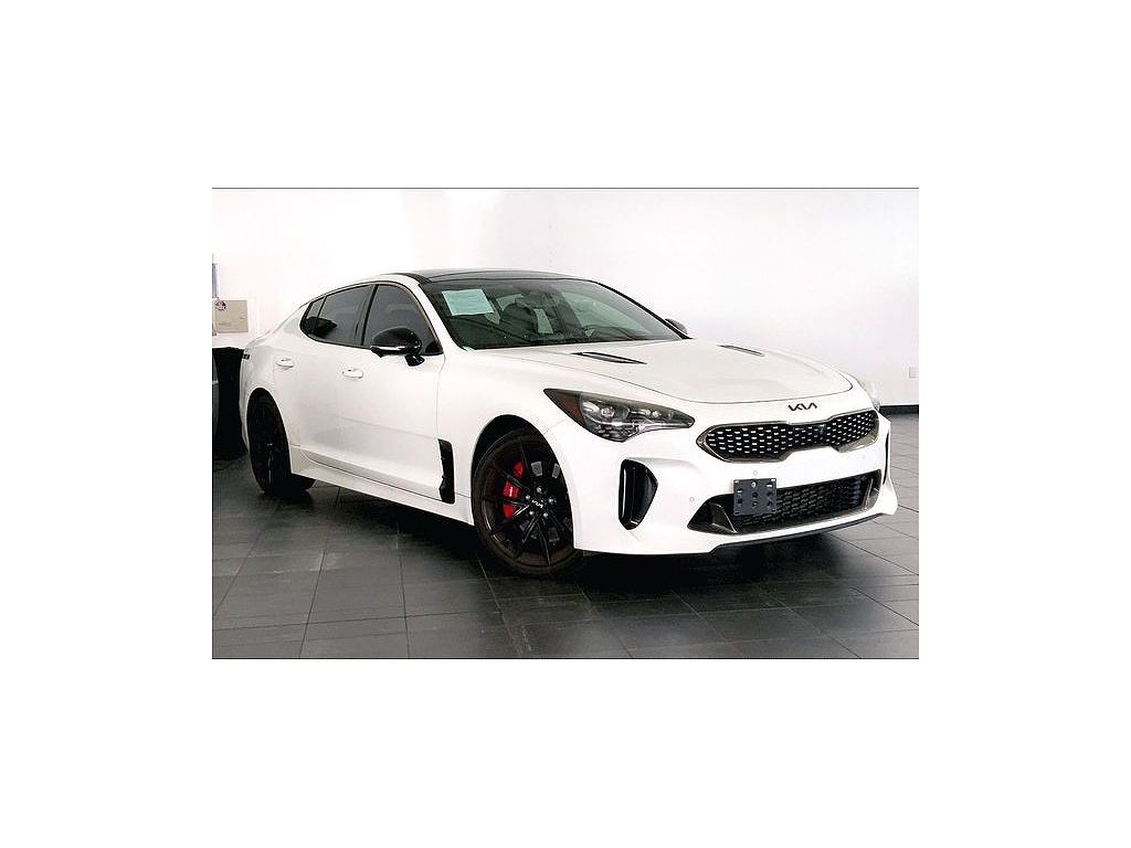 2022 Kia Stinger GT2