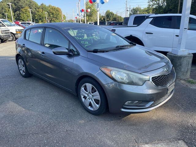 2016 Kia Forte5 LX