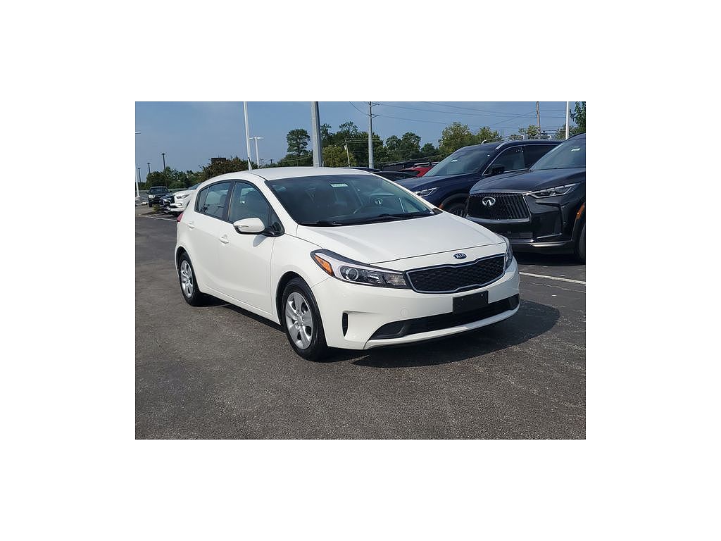 2017 Kia Forte5 LX