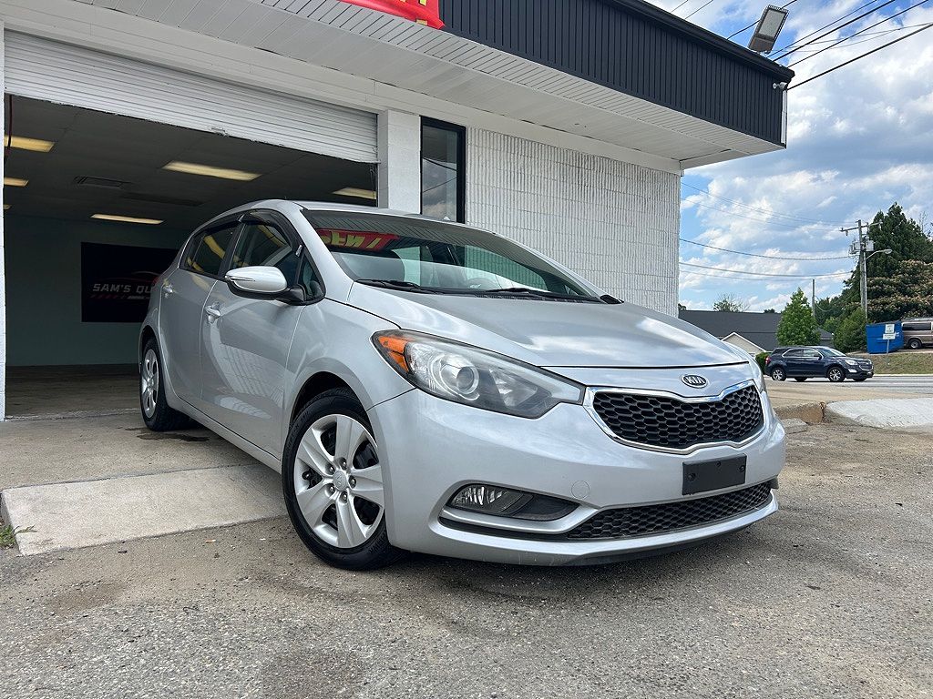 2016 Kia Forte5 LX