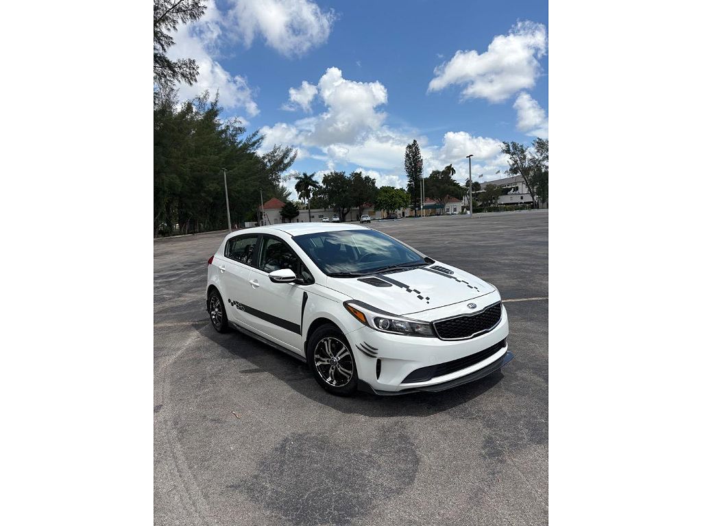 2018 Kia Forte5 LX