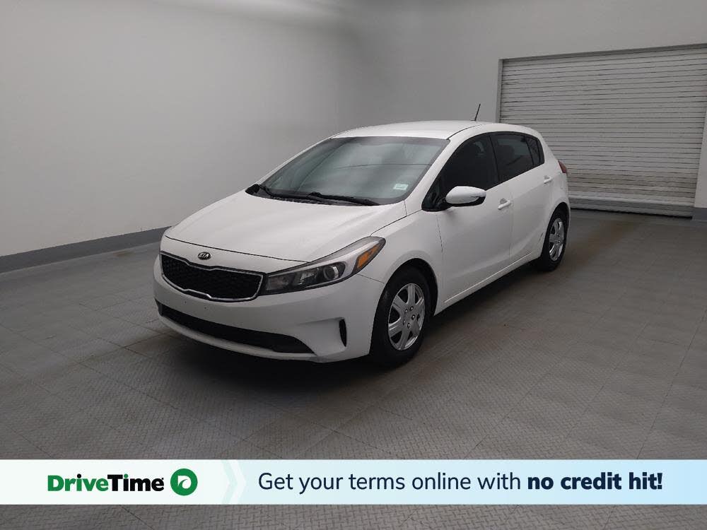 2017 Kia Forte5 LX