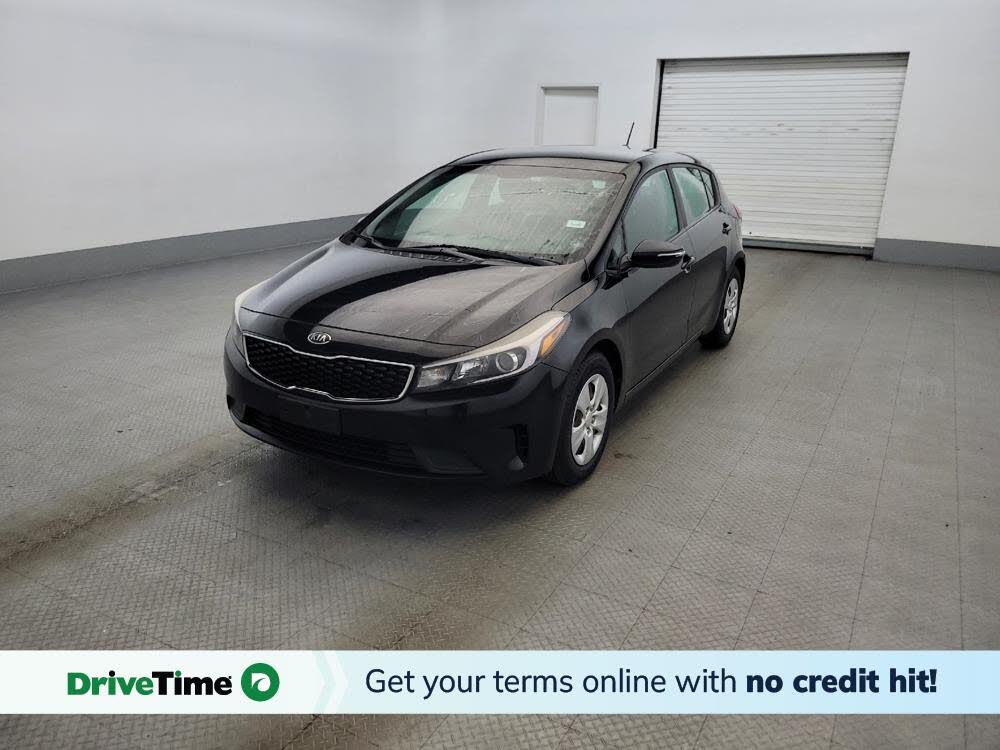 2017 Kia Forte5 LX