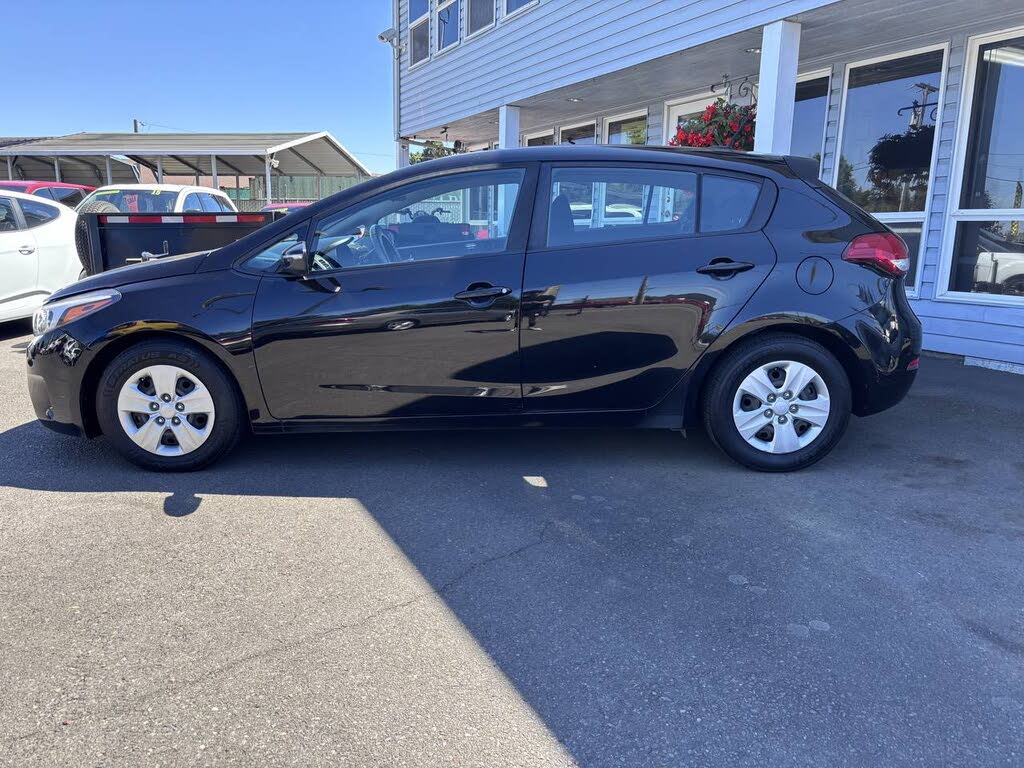 2018 Kia Forte5 LX