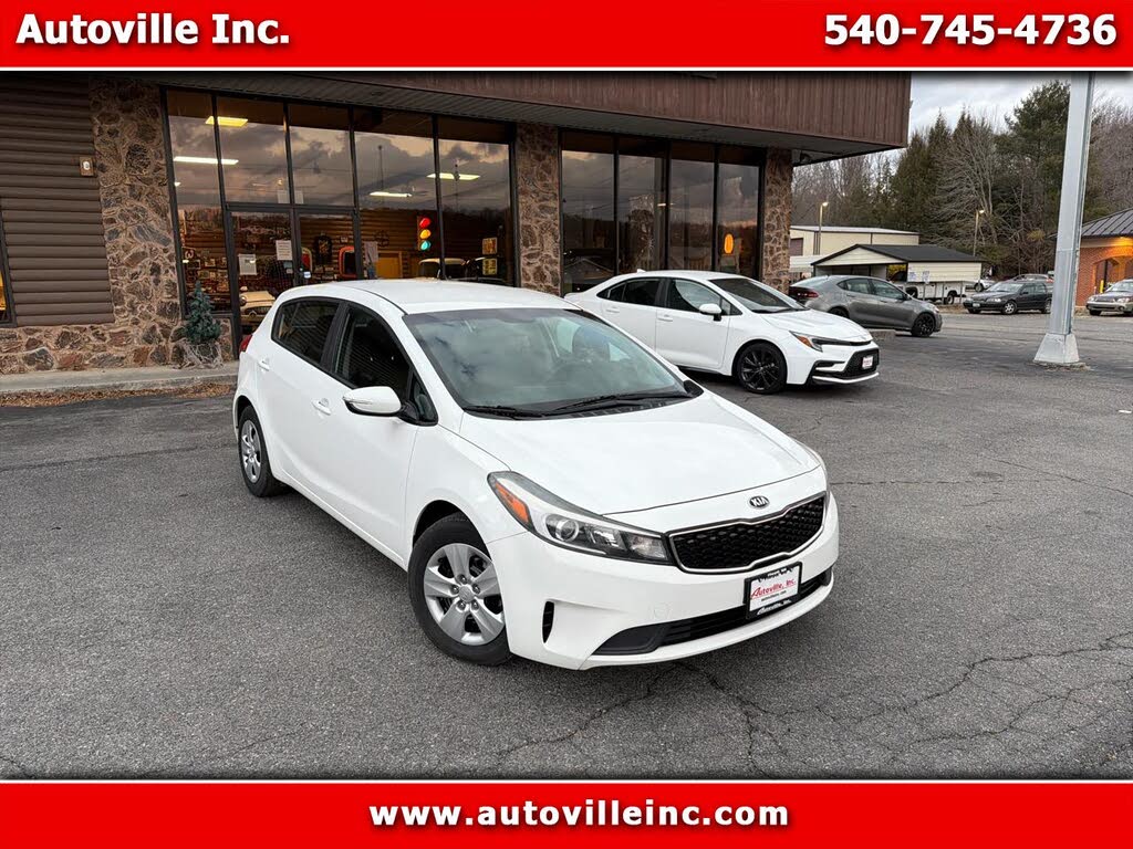 2017 Kia Forte5 LX