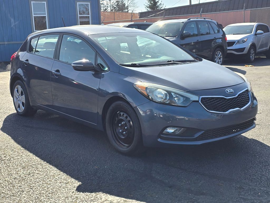 2016 Kia Forte5 LX