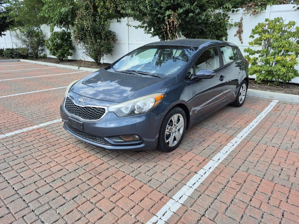 2016 Kia Forte5 LX