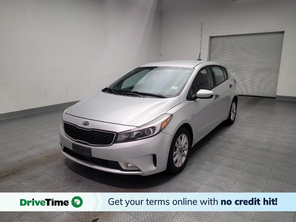 2017 Kia Forte5 LX