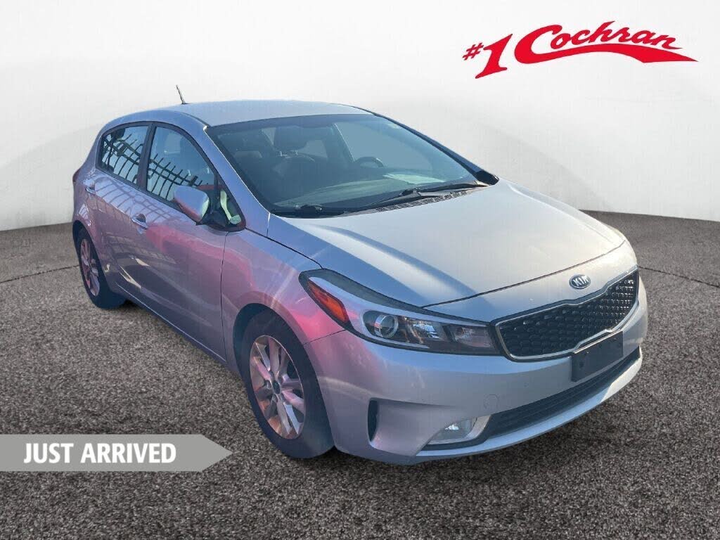 2017 Kia Forte5 LX
