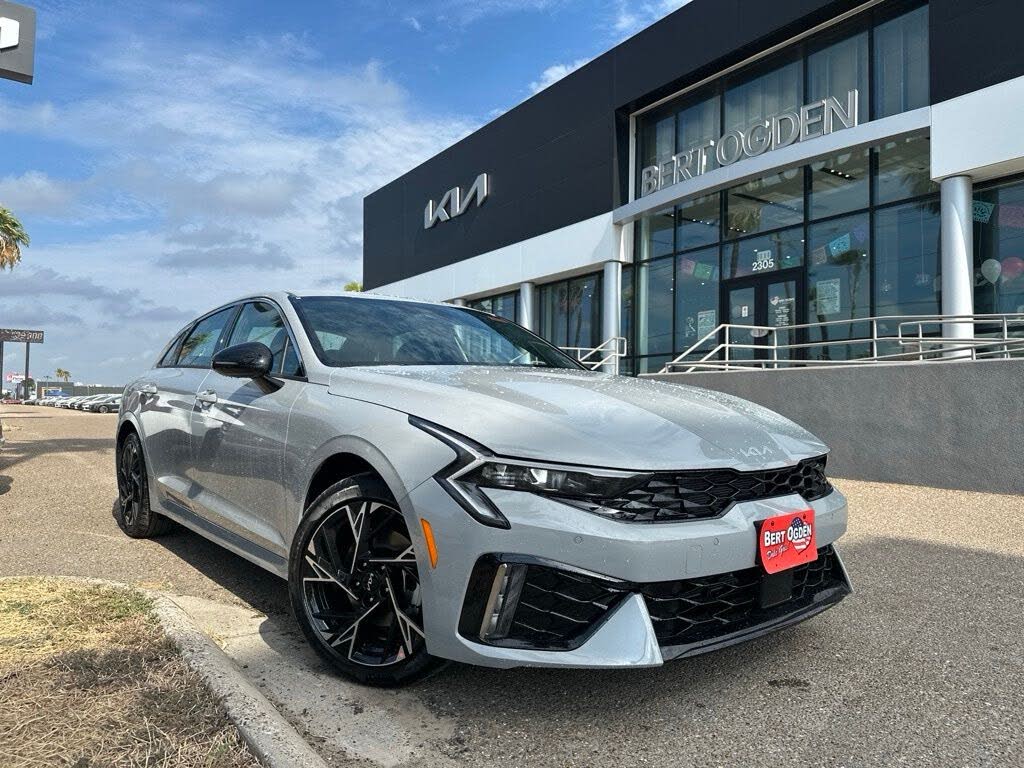 2026 Kia K5 GT-Line