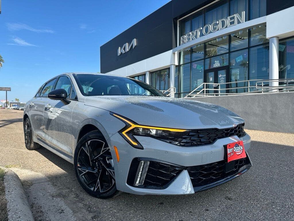 2026 Kia K5 GT-Line