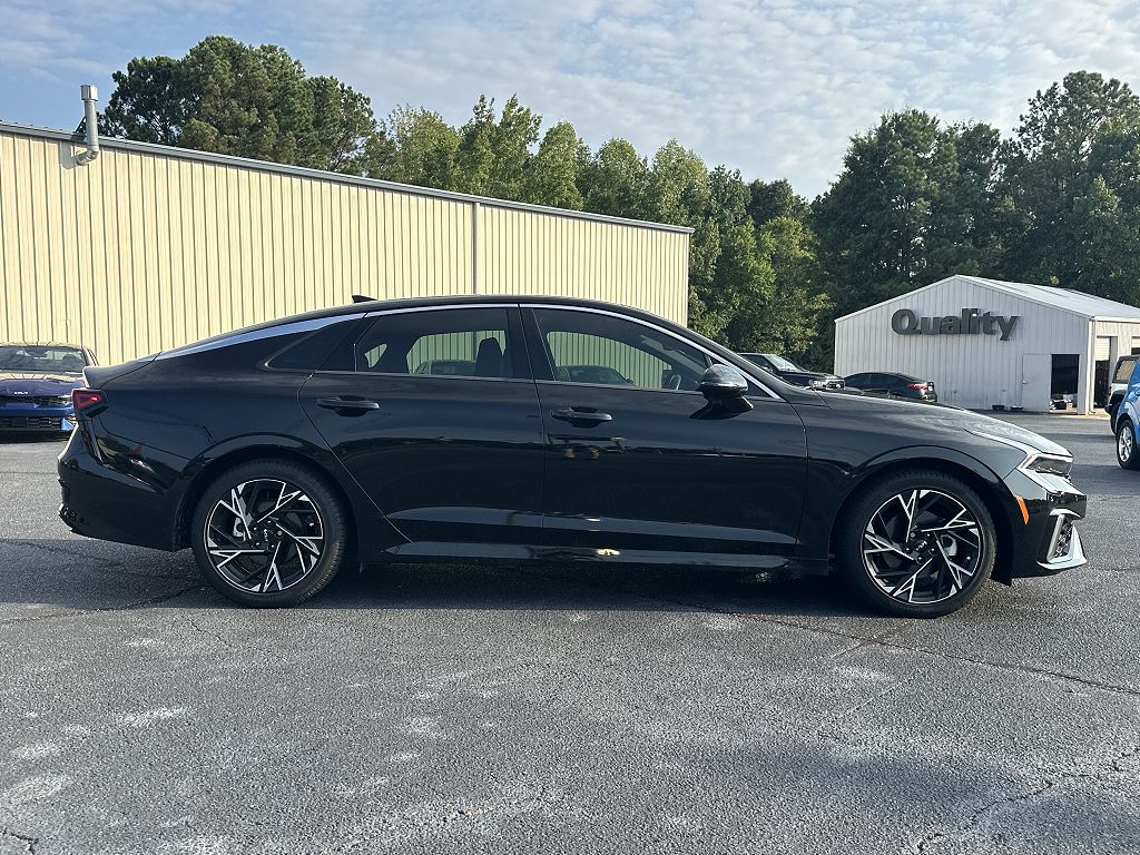 2025 Kia K5 GT-Line