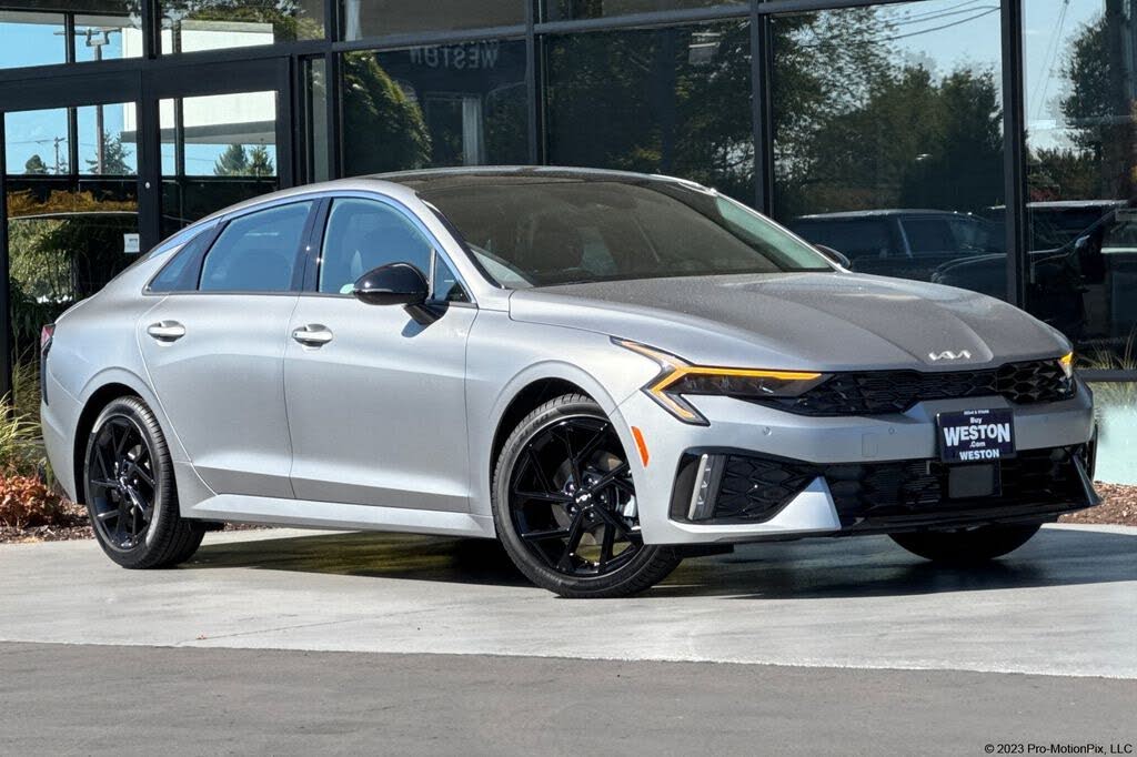 2026 Kia K5 GT-Line
