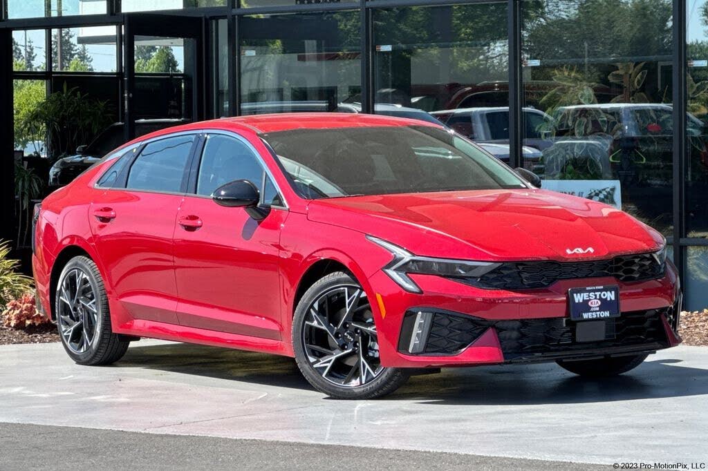 2026 Kia K5 GT-Line