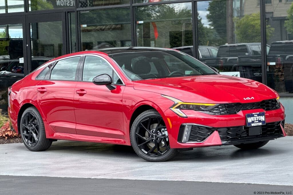 2026 Kia K5 GT-Line