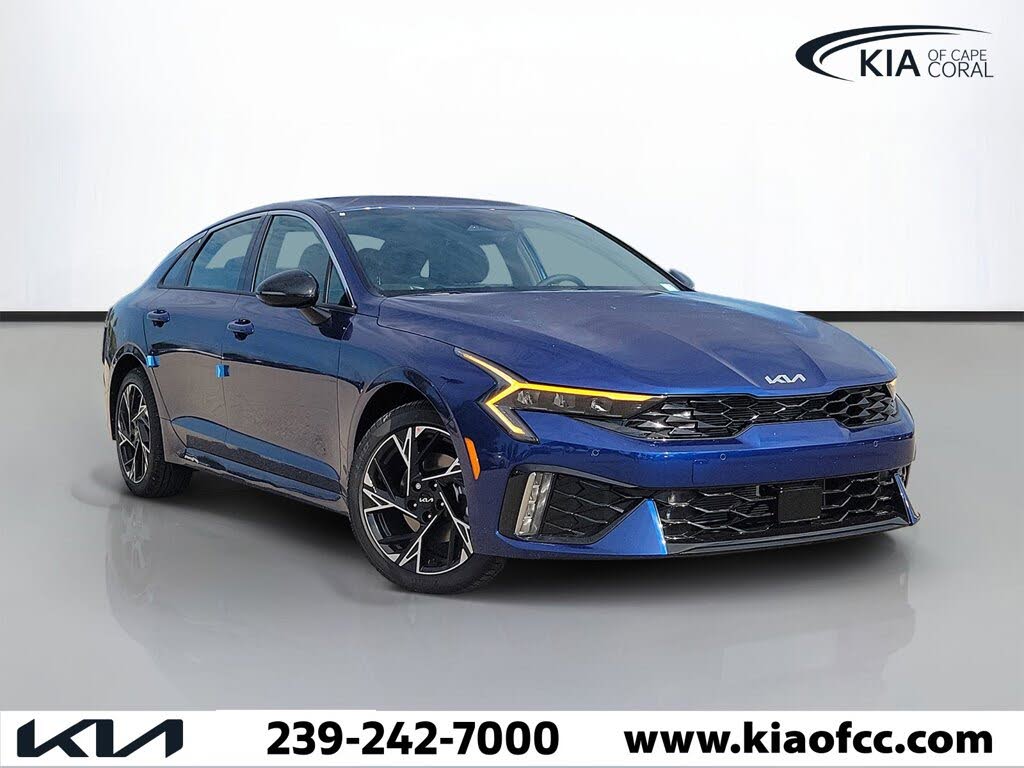 2026 Kia K5 GT-Line