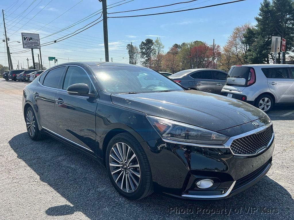 2017 Kia Cadenza Premium