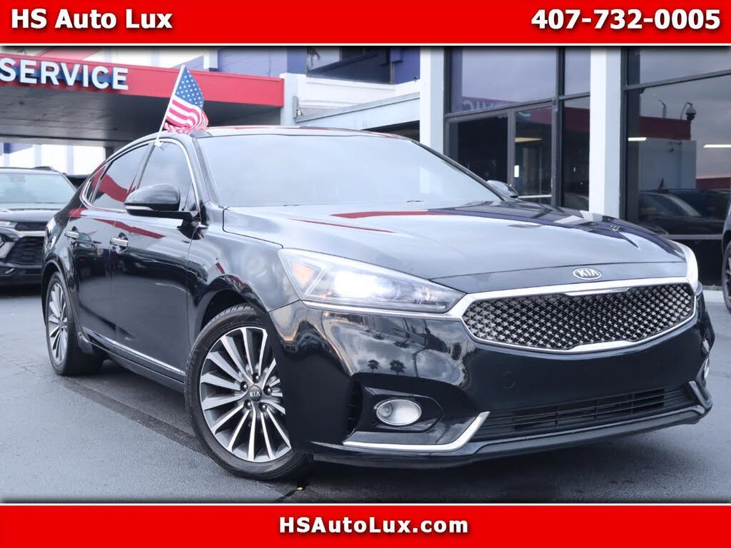 2017 Kia Cadenza Premium Sedan