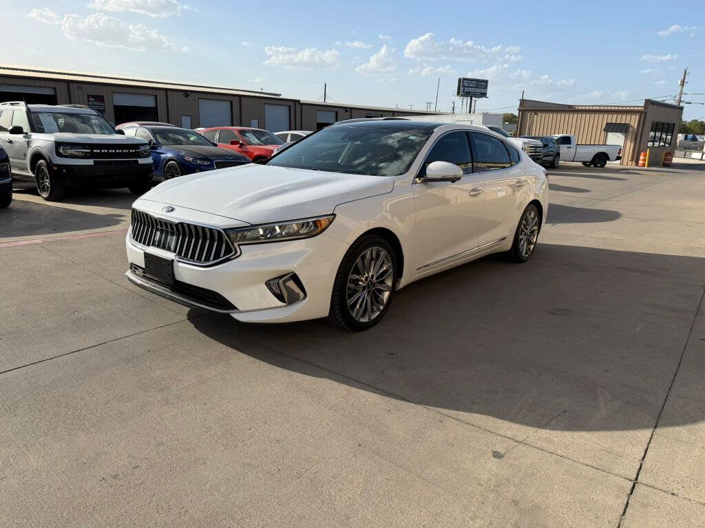 2020 Kia Cadenza Technology