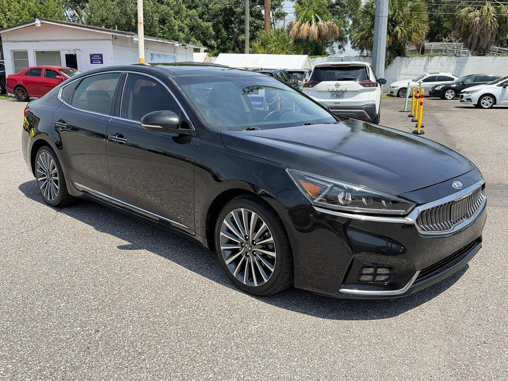 2017 Kia Cadenza PREMIUM