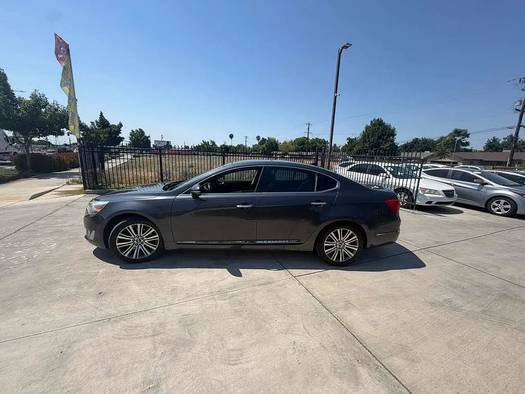 2016 Kia Cadenza Limited