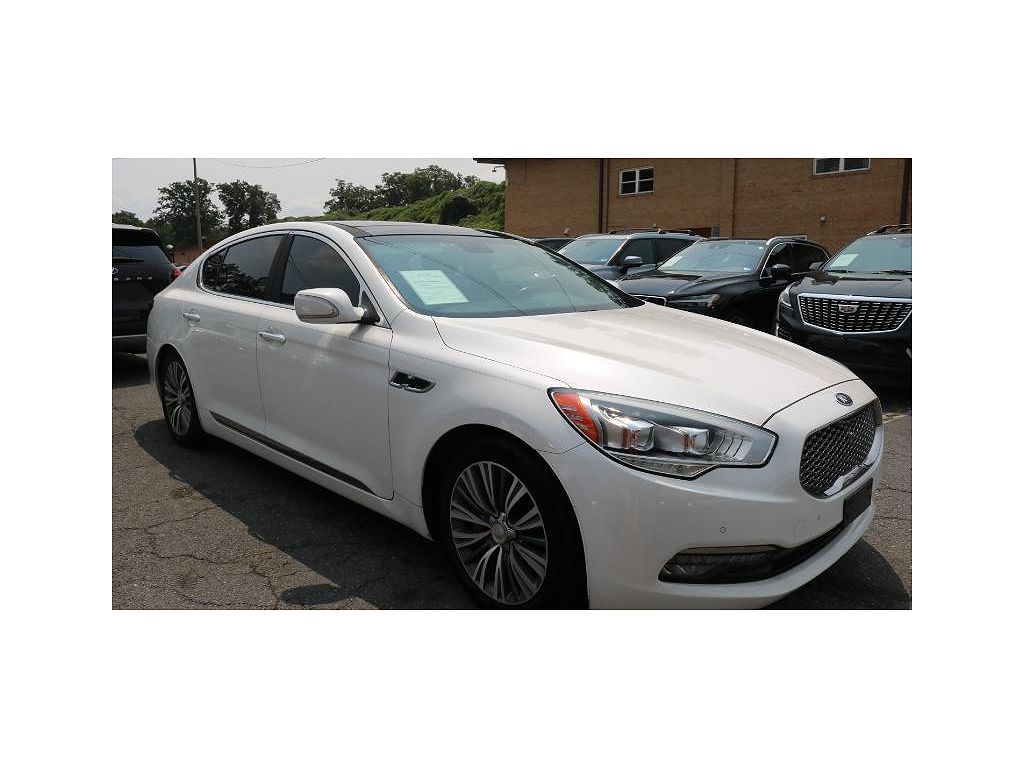2017 Kia K900 Premium V6