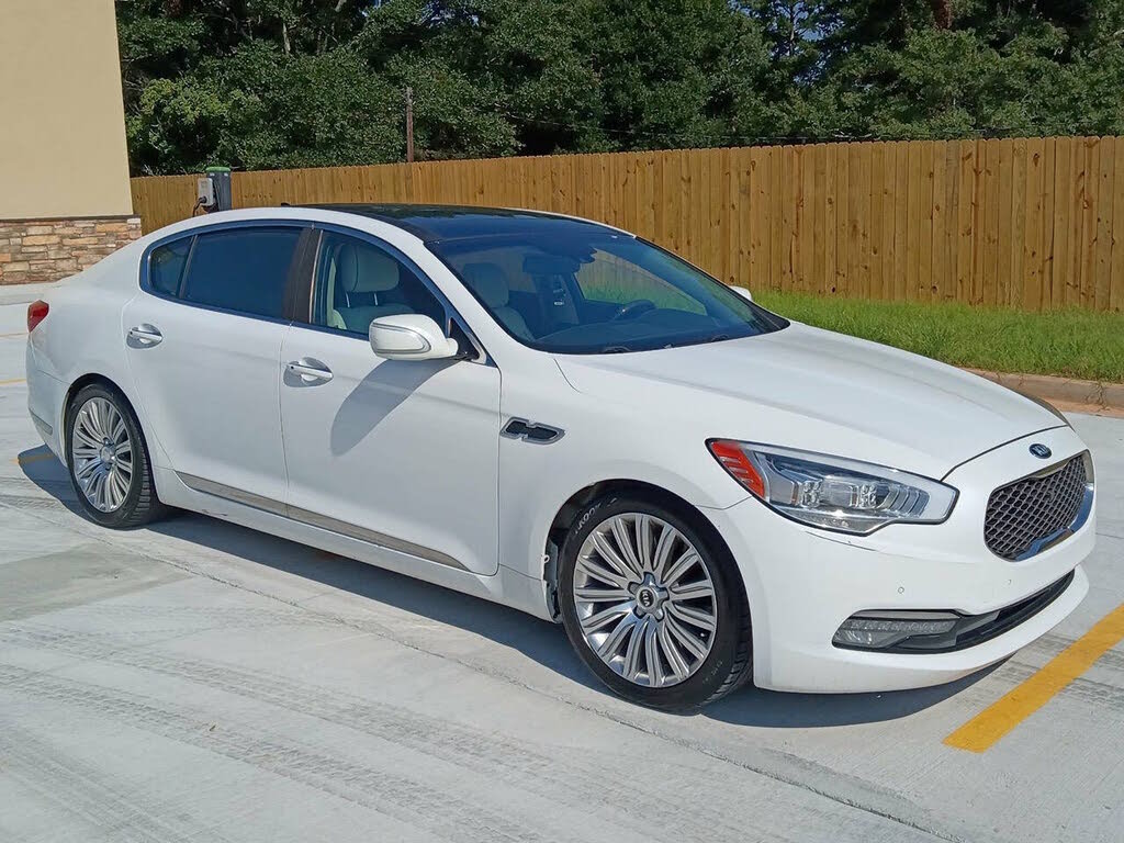 2015 Kia K900 Luxury