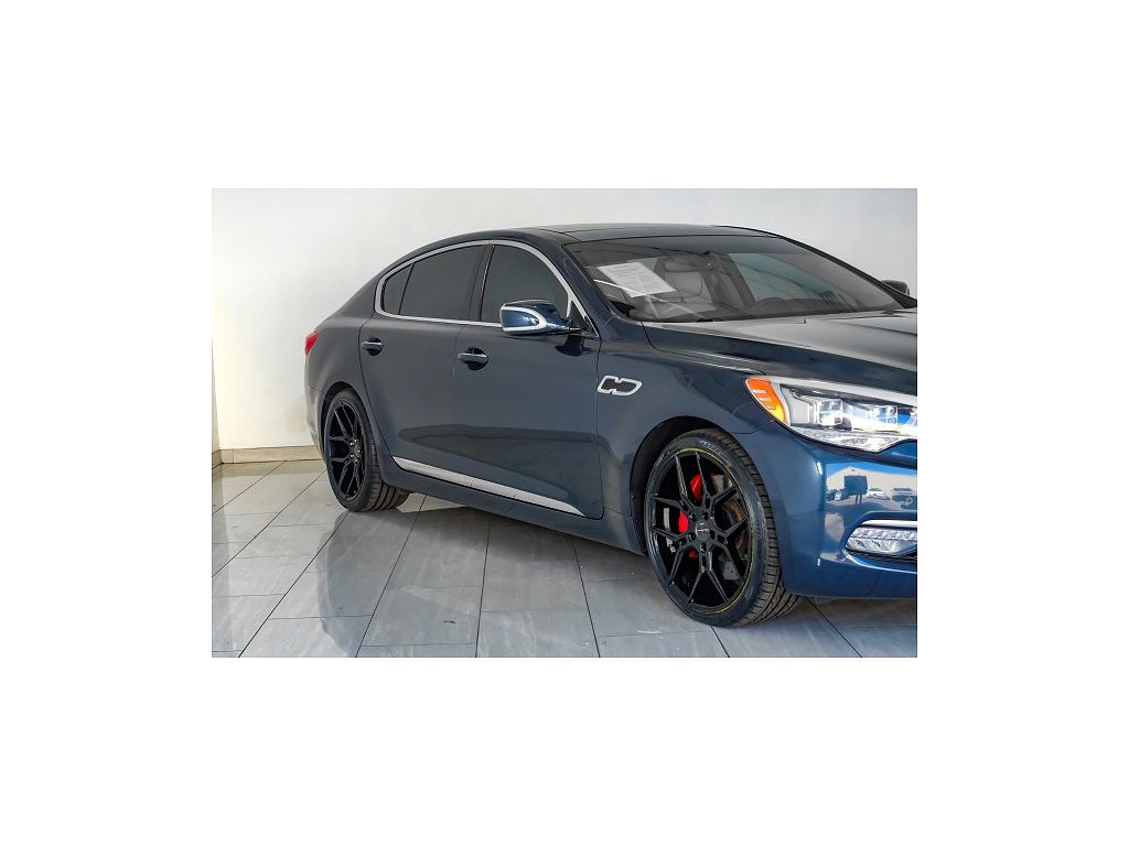 2015 Kia K900 Luxury