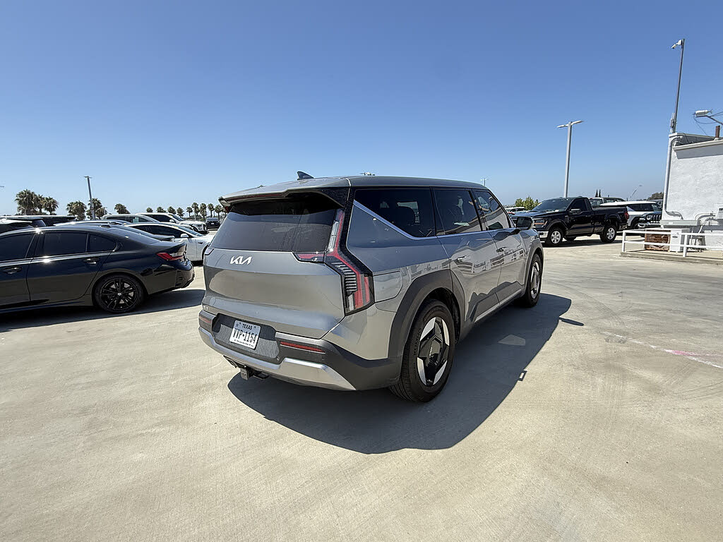 2024 Kia EV9 photo 3