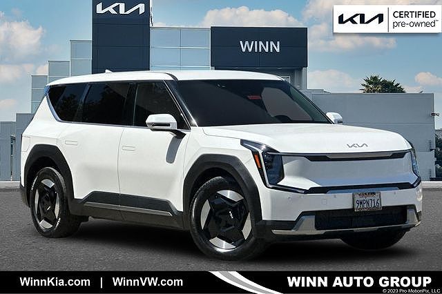2024 Kia EV9 Light Long Range