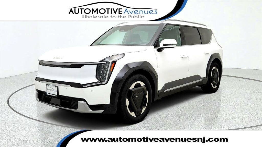 2024 Kia EV9 Land