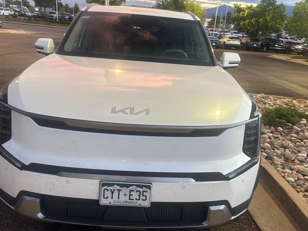 2024 Kia EV9 Wind