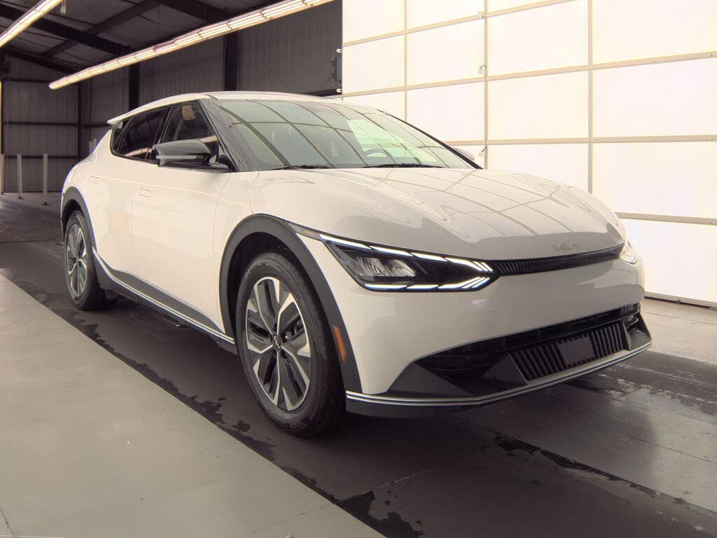 2024 Kia EV6 Wind