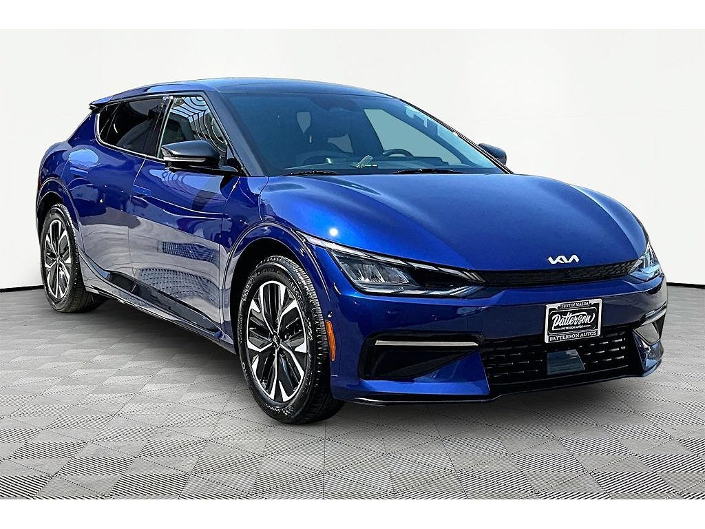 2024 Kia EV6 photo 1
