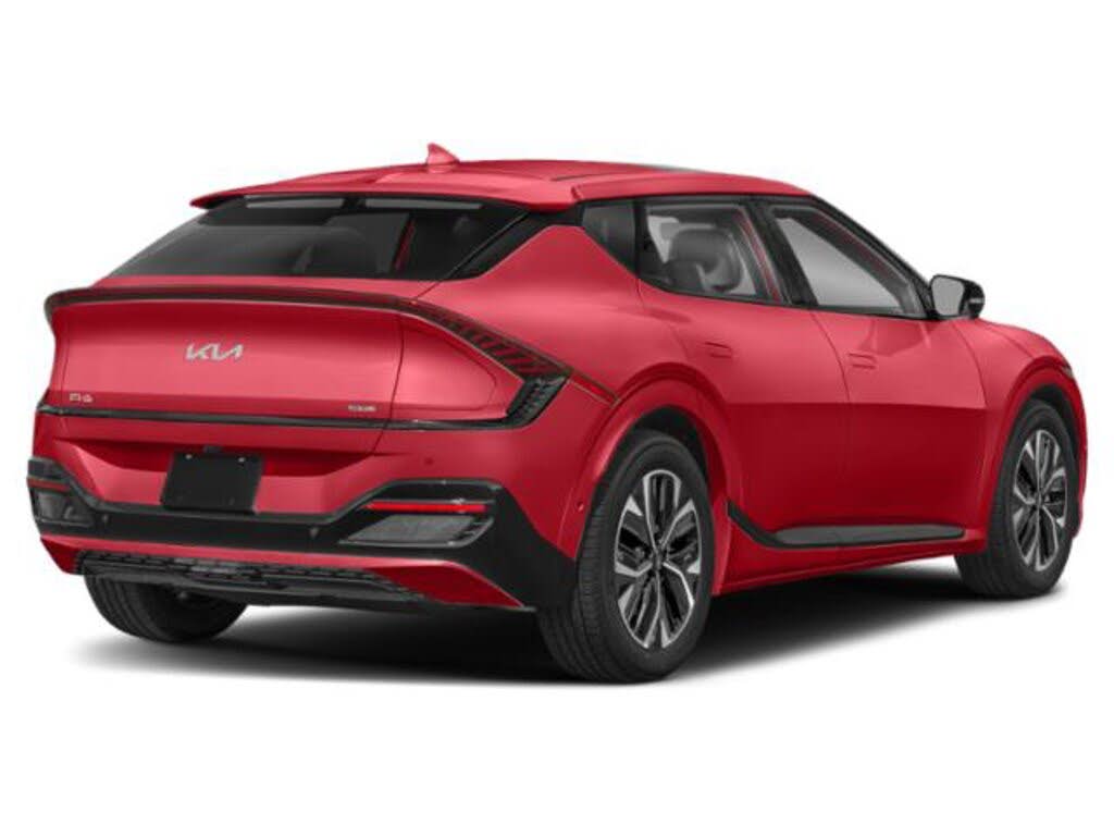 2022 Kia EV6 photo 2