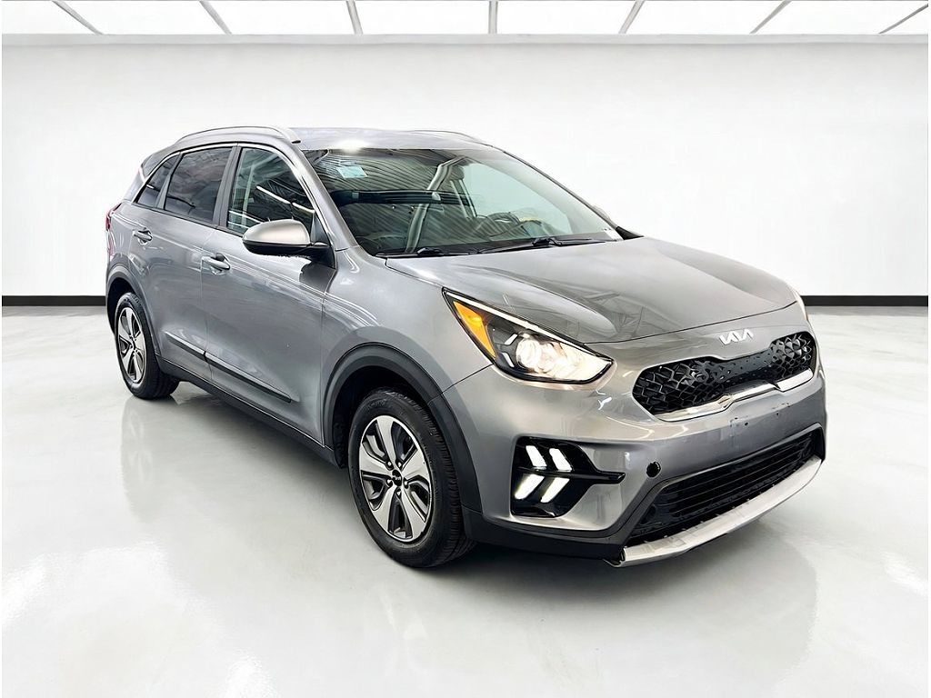 2022 Kia Niro LXS