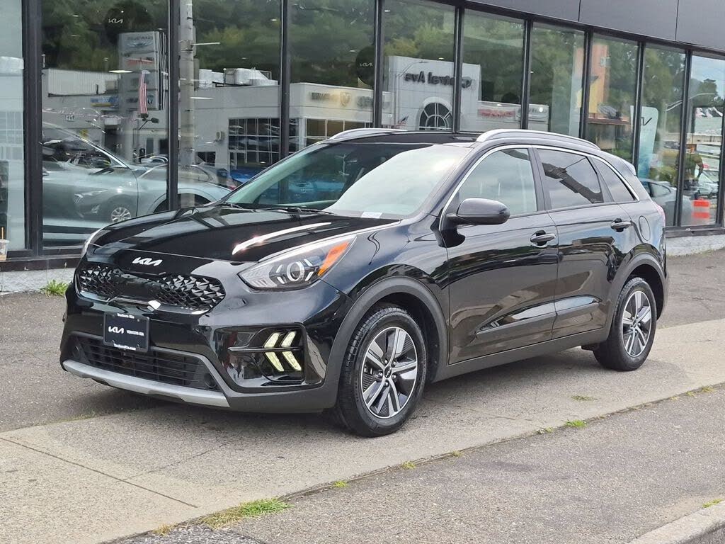 2022 Kia Niro LX