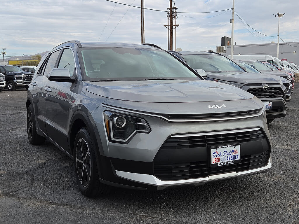 2025 Kia Niro LX