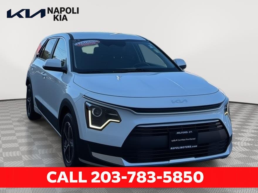 2023 Kia Niro LX