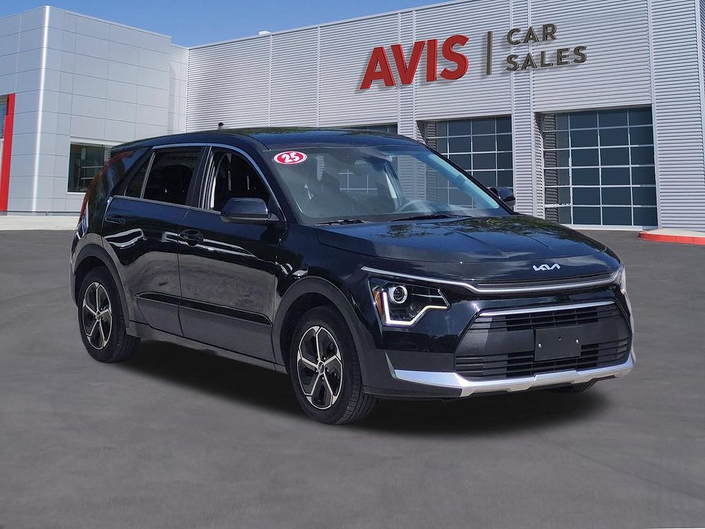 2025 Kia Niro LX