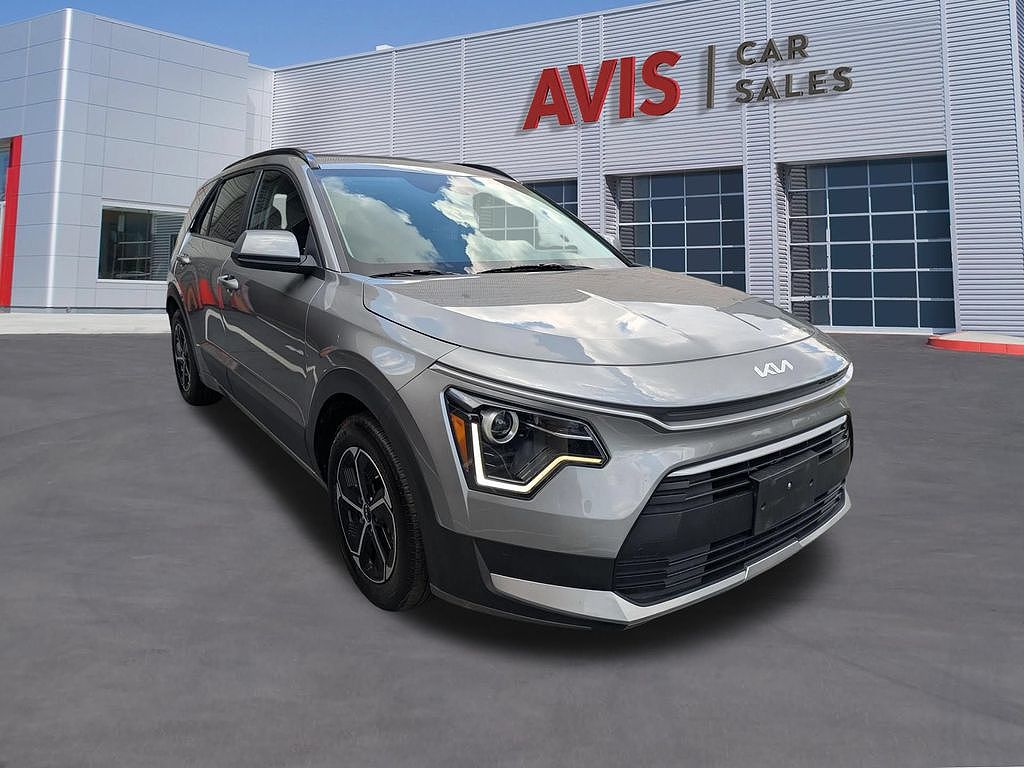 2025 Kia Niro LX