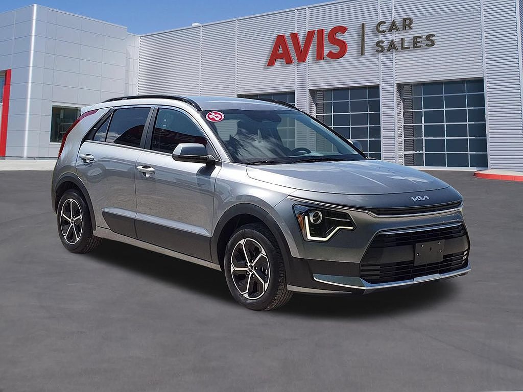 2025 Kia Niro LX